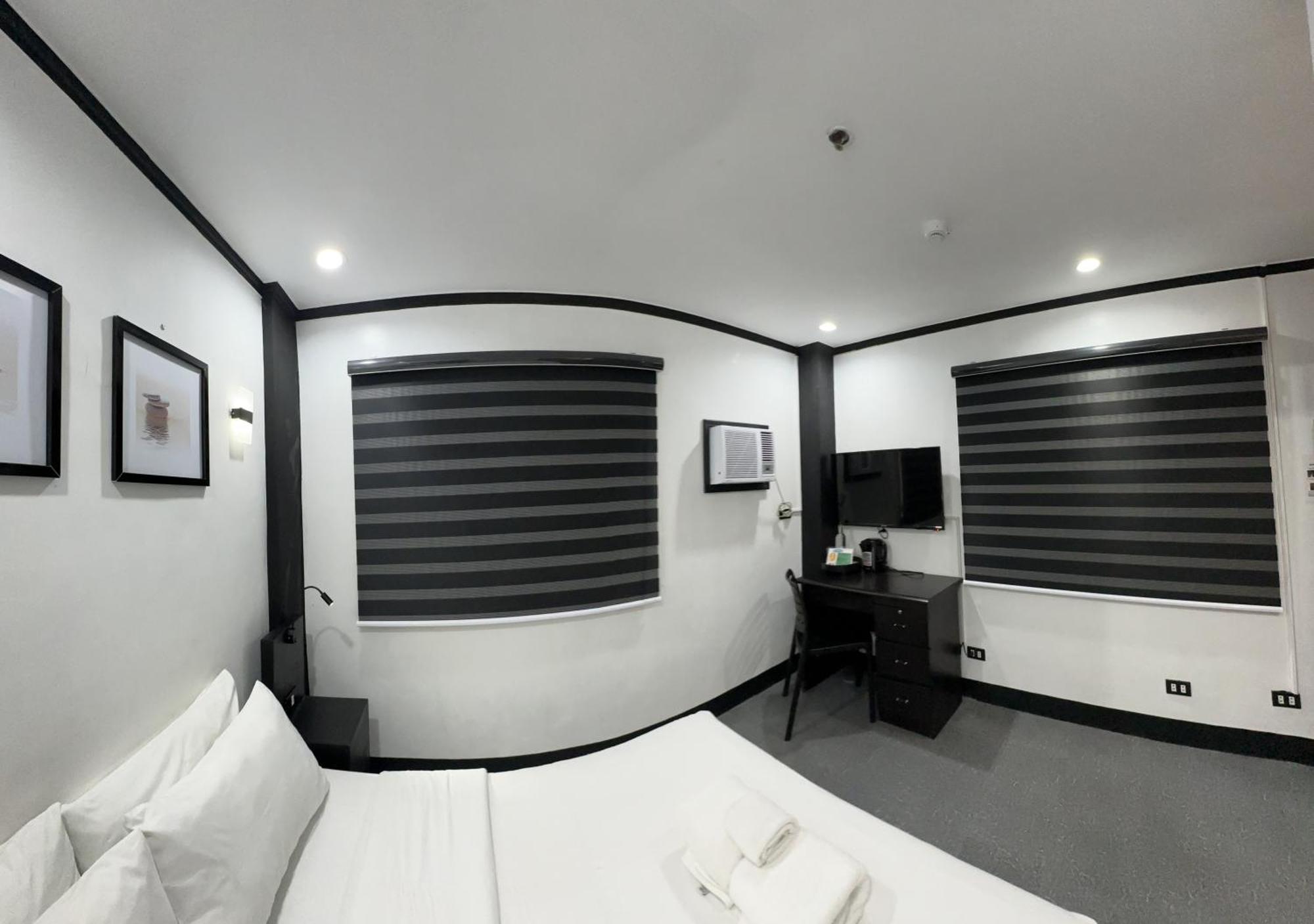 Fernando'S Hotel Sorsogon Exterior photo