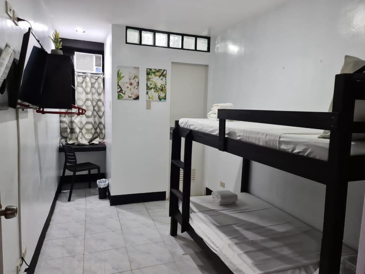 Fernando'S Hotel Sorsogon Room photo